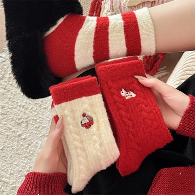 Herbst- und Winter Australischer Samt Neujahrssocken, Damen Rote Socken, Weihnachtssocken, Verdickte Warme Kaschmirsocken, Große Rote Socken, Niedlich