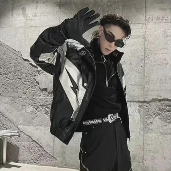 

Кожаная куртка для мотоциклистов в американском ретро-стиле с контрастными цветами для мужчин и женщин, свободный крой в корейском стиле. M чёрный