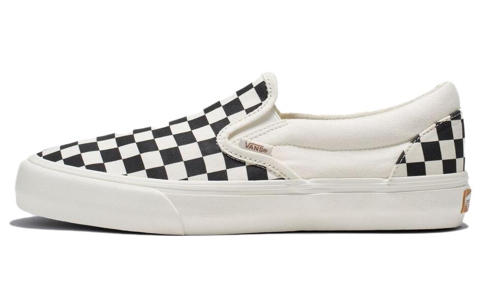 Vans Slip On VR3  White Black  VN0007NC1KP1 35