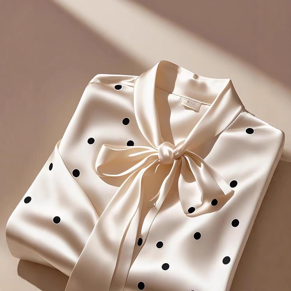 2025 Frühling Satin Polka Dot Fliege Hemd: Schlankmachend, Langarm