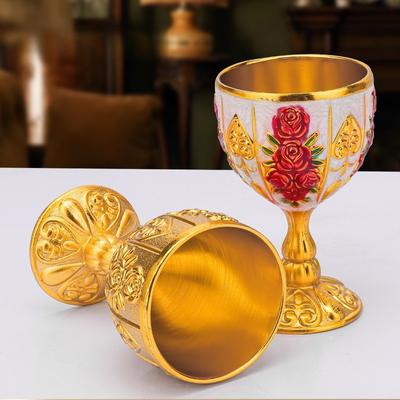 30ML Vintage Mini Weinbecher Haushaltsschnapsglas Europäischen Stil Metalllegierung Geschnitzter Kelch Bar Retro Dekor Kreatives Geschenk