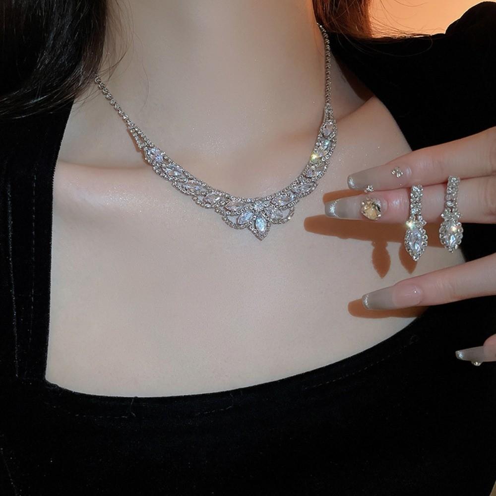 3Pcs Rhinestone Necklace and Earring Set U-Shaped Crystal Bride Jewelry Set Ladies Gift