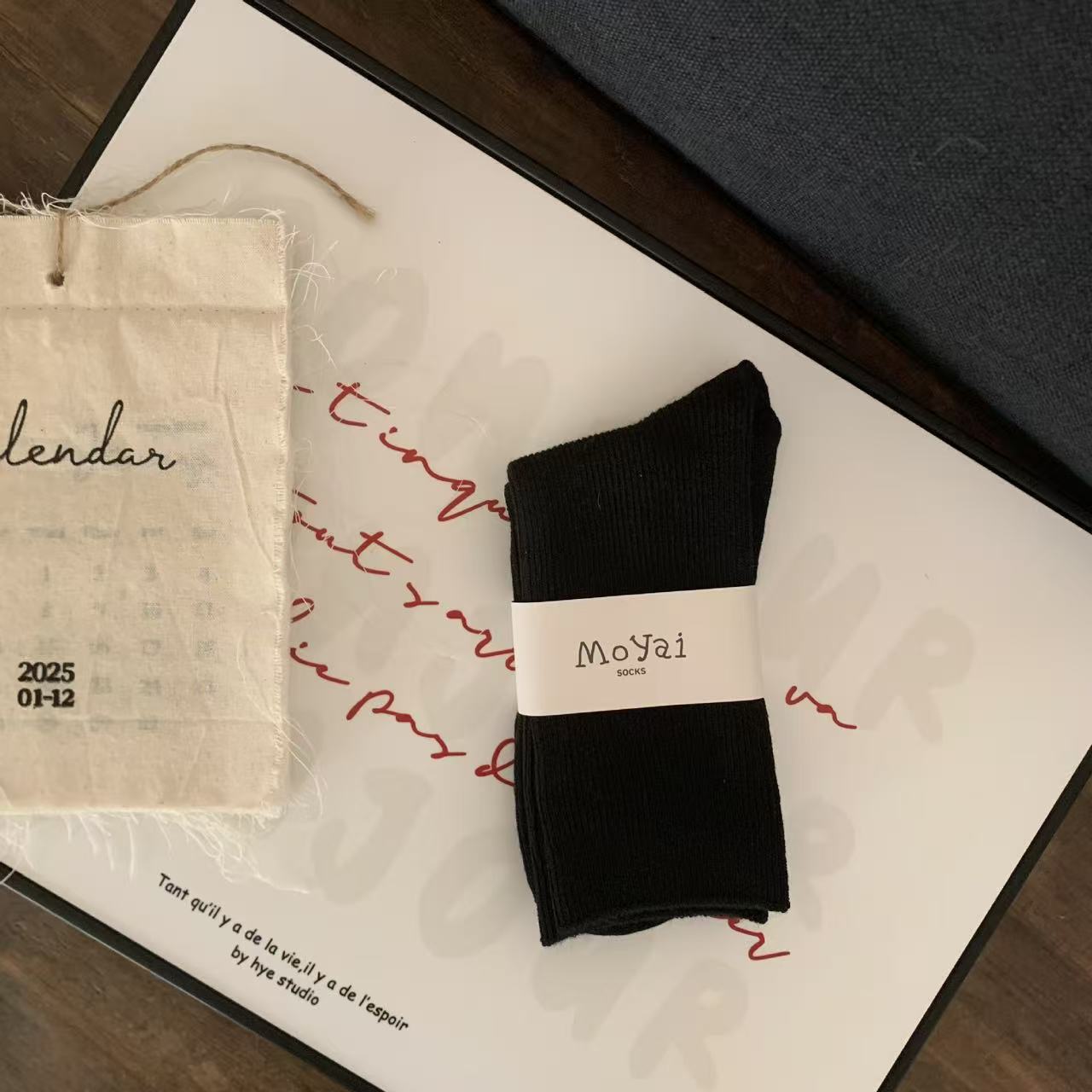 

Catwalk Vertical Stripe Dark Gray Socks Autumn And Winter Mid-Leg Socks Cotton Black Stacked Socks Stockings One size fits all чорний