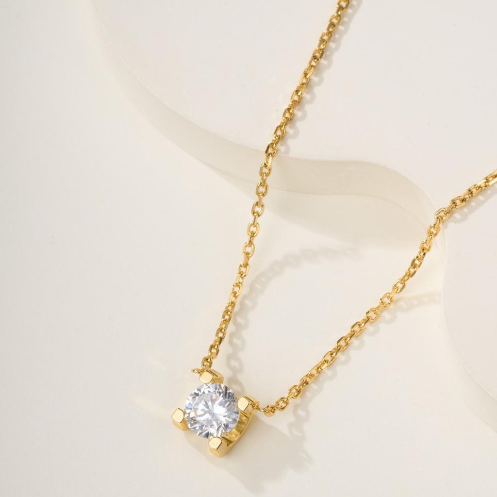Bullhead 1CT Necklace Women's Light Luxury Simple Single Diamond Design Zircon Clavicle Chain