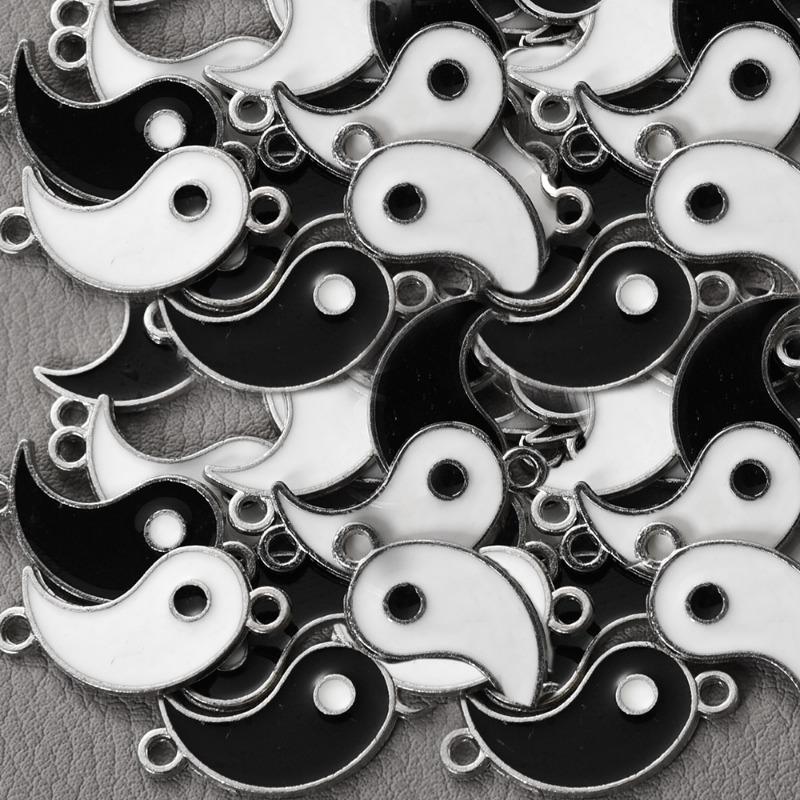 DIY Tai Chi Small Pendant Retro Simple Metal Charms Necklace Bracelet Making Pendants Alloy Jewelry Accessories Ornaments Parts