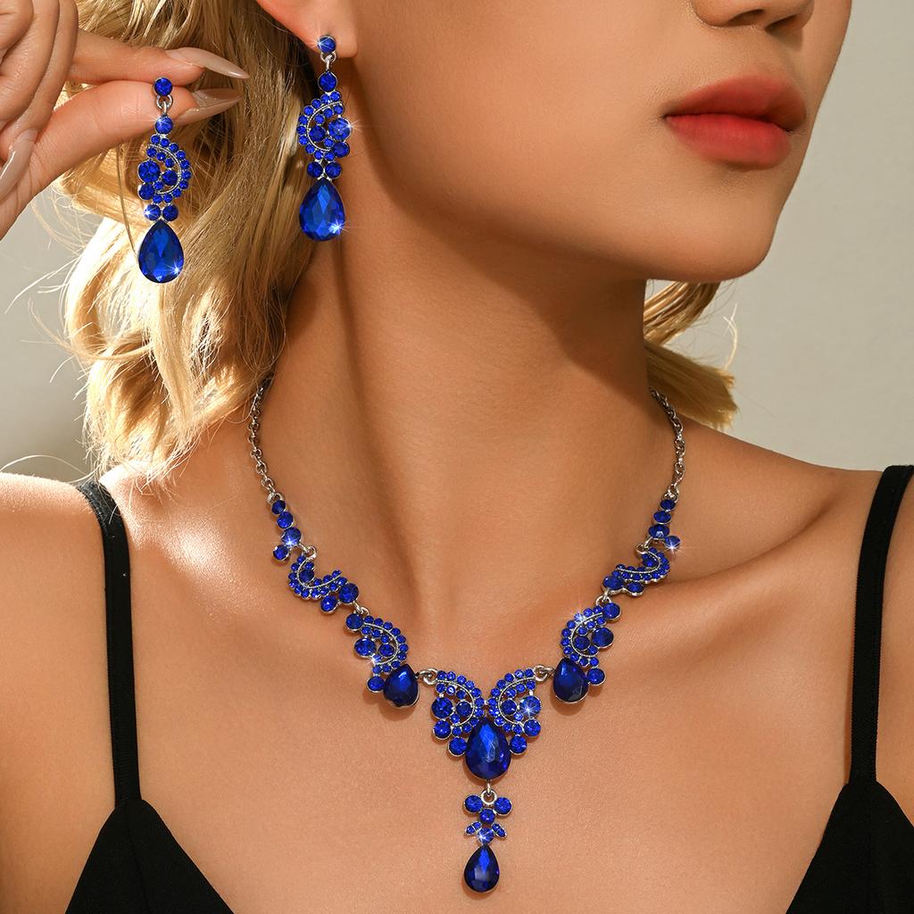 Ladies' Banquet Diamond Set Necklace Earrings Two Piece Set Wedding Party Women's Luxury Accessories