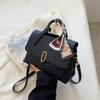 Vysoce kvalitní a elegantní dámské kabelky Trendy a módní tašky přes rameno pro malý dav Práce Ins-style Nákupní tašky Messenger