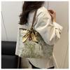 New Chinese style embroidered bamboo shoulder/handbag, retro, versatile, large capacity commuter tote bag, sophisticated commuter bag