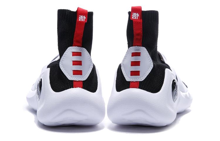 Men's Sneakers Li-Ning Li Ning WAY OF WADE Essence X Lightweight High top Basketball Shoes Men's White Black