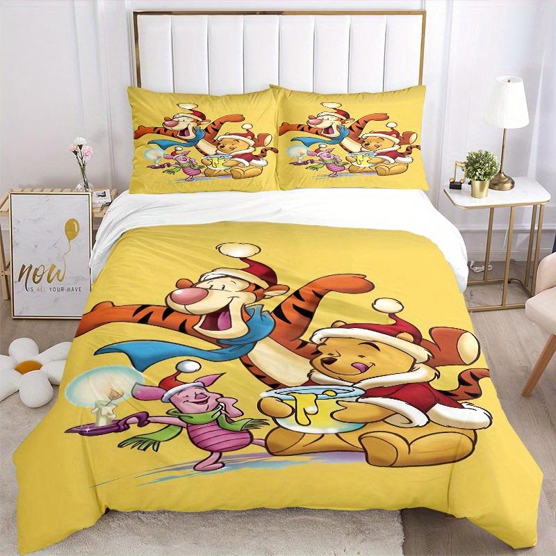 3pcs Christmas Winnie The Pooh Tigger Piglet Quilt Set Soft and Comfortable Bedroom, Guest Room and Dorm Decor Bedding Set Q008