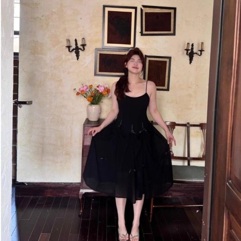 Bow blue suspender dress women's summer new design sweet spice girl waist thin A-shaped long skirt
