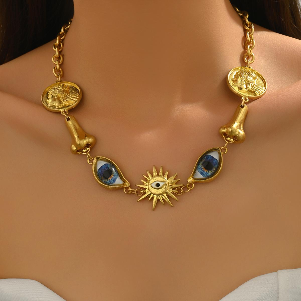 

Fashion Chokers Necklaces for Women Elegant French Style Sun Evil Eye Multi Element Vintage Exaggerated Accessories Jewelry