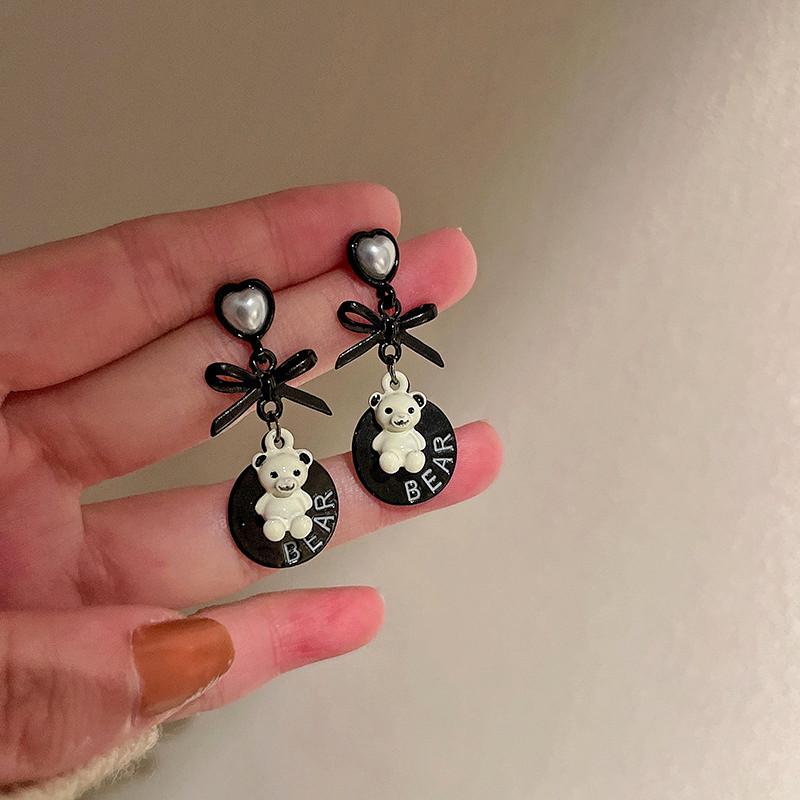 Elegant Black Butterfly Tassel Earrings - Sweet, Cool, and Versatile Design