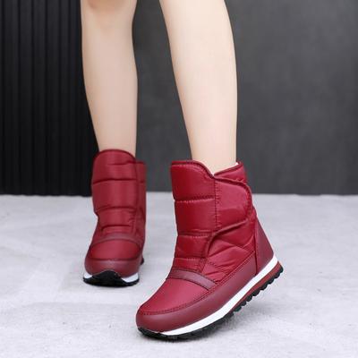 Winter Snow Boots for Women, New Cotton Shoes, Flat Bottomed Short Boots, Waterproof, Anti Slip and Thick Velvet Mother Shoes, Warm Shoes