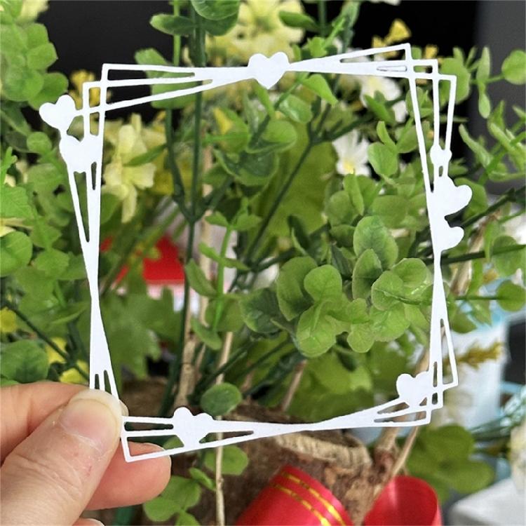 Metal Cutting Dies Heart Frame Die Cuts Templates Molds Embossing Stencils for Album Scrapbooking Journal Decoration