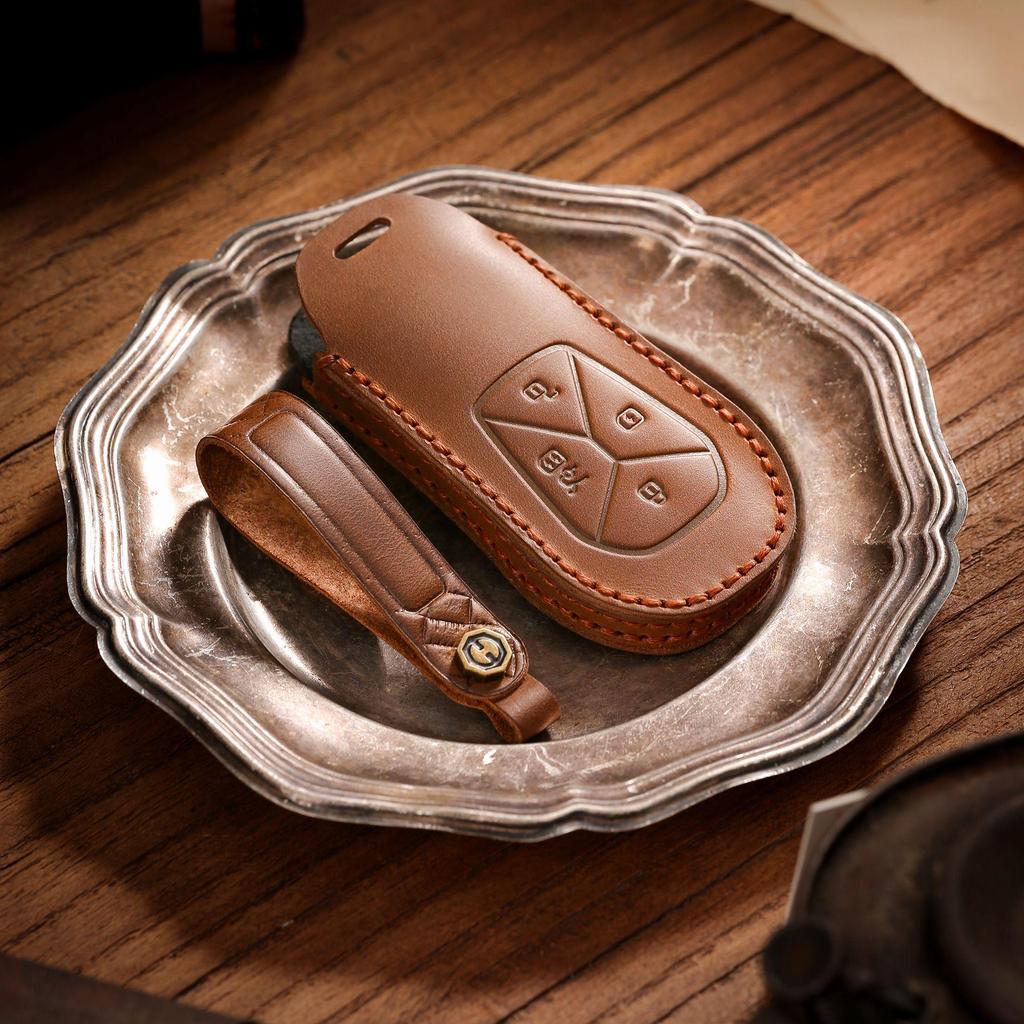 Xiaopeng X9 & P5 2024 Key Cover: Genuine Leather Remote Protector with Personal Touch