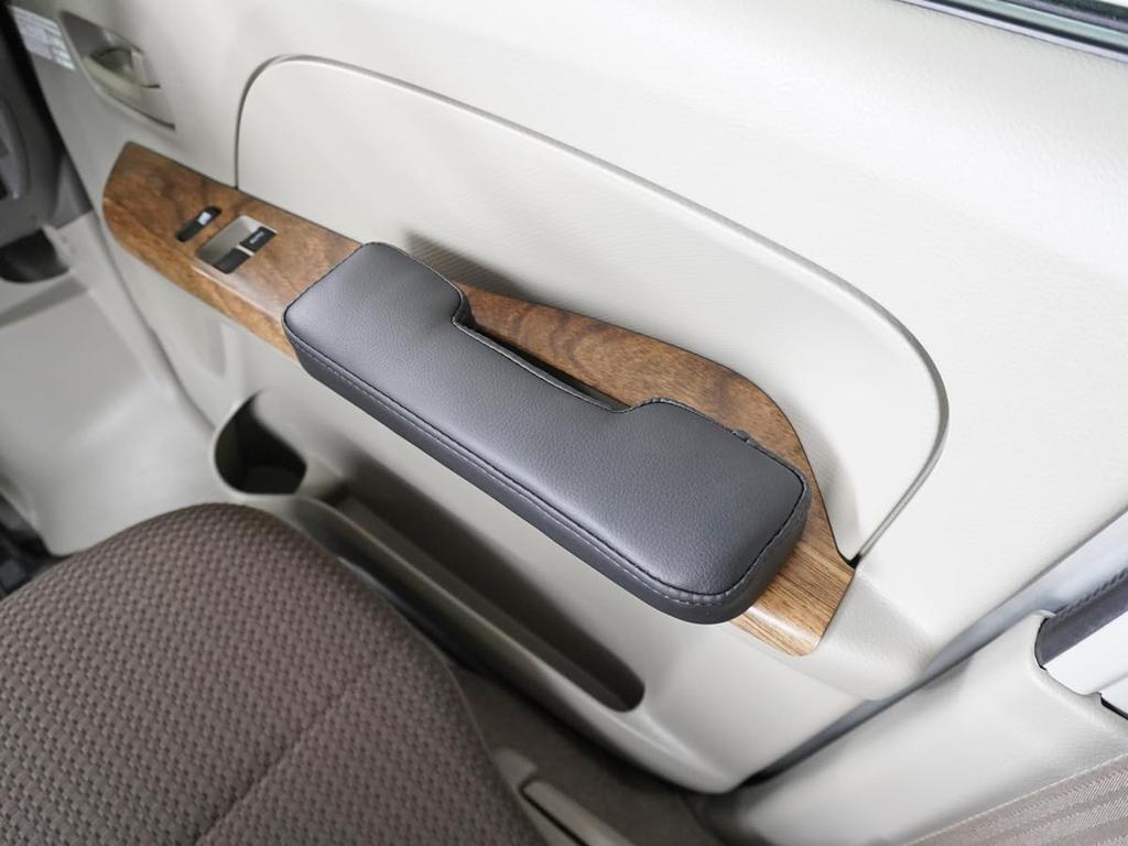 Wagon Leather Side Door Left and Right Set TRISTAR'S [Every Van/Every DA17V/DA17W] Armrests, Armrests, (Black)