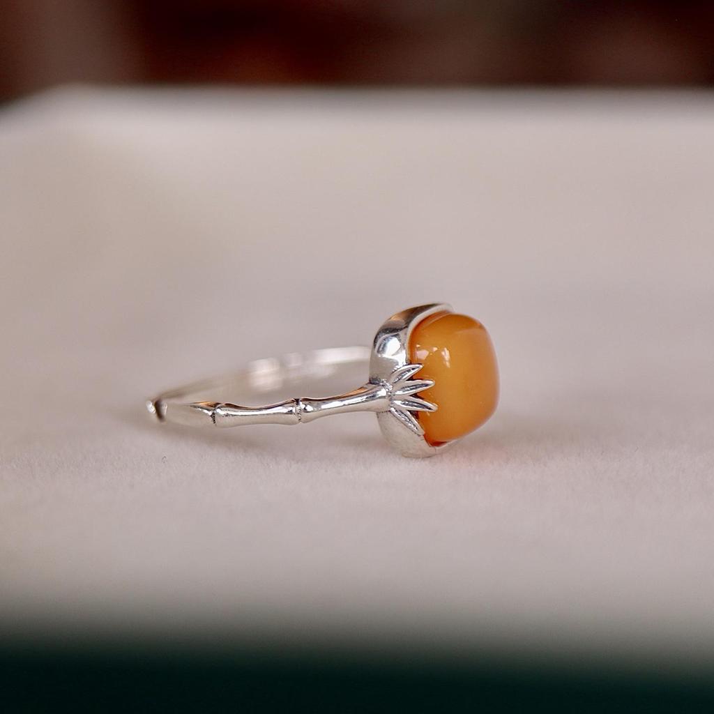 Exquisite S925 Sterling Silver Old Amber Wax Bread Block Ring Stud Earrings