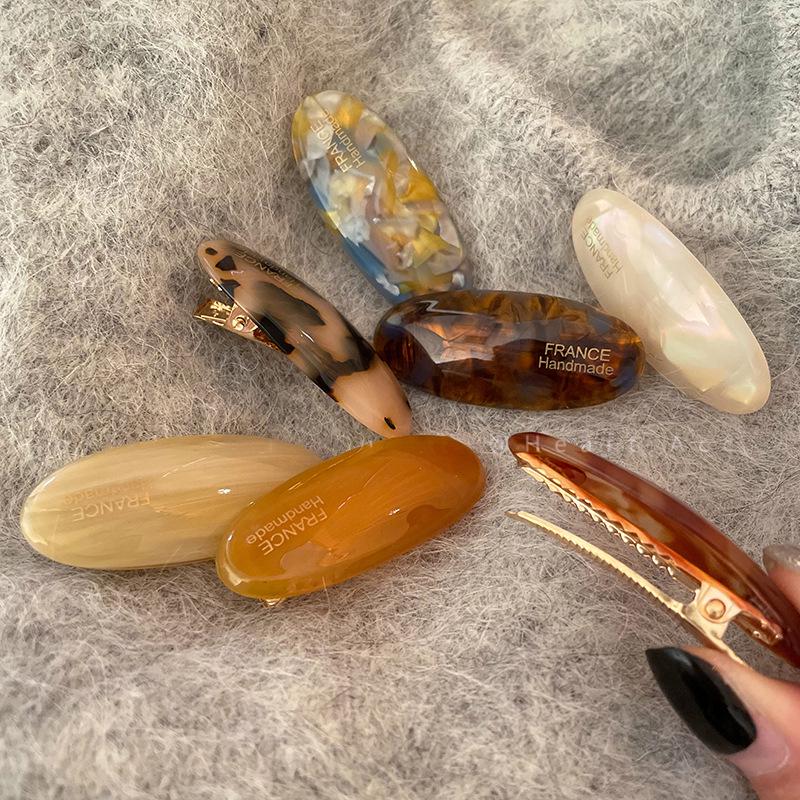 Retro French Oval Duckbill Hair Clip for Women - 2023 Autumn/Winter Style