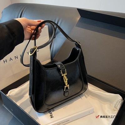 Niche Retro Underarm Bag Women's New Trendy Spring and Summer Fashion Versatile Handbag Premium Texture Messenger Bag
