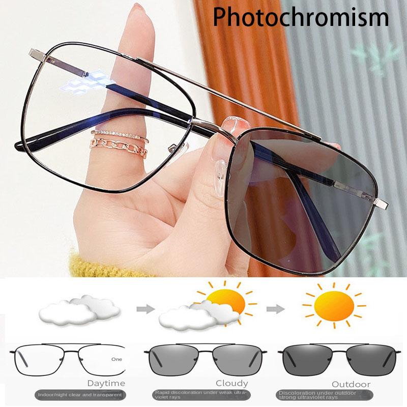 Fashion Retro Pochromic Glasses Vintage Square Frame Chameleon Eyewear Women Men Color Change Sunglasses