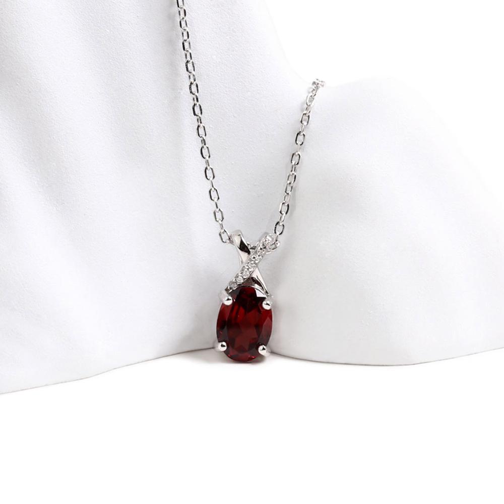 Elegant and Noble S925 Silver Pendant Necklace Natural Garnet Gemstone Fine Jewelry for Women's Anniversary and Engagement Gifts
