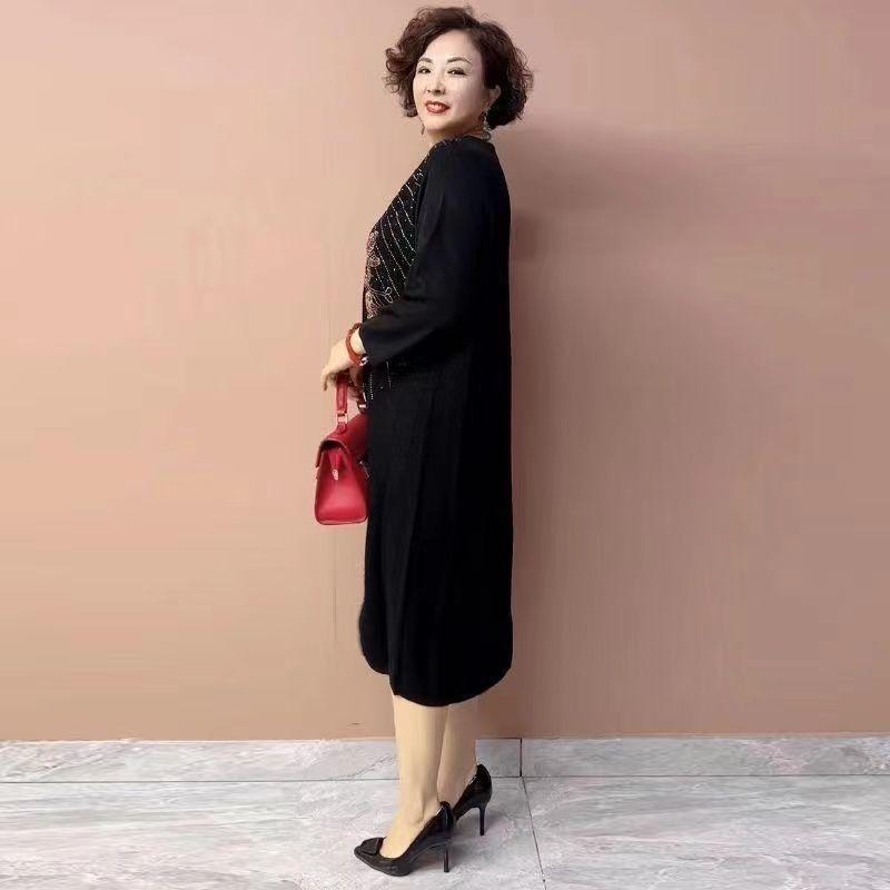 Women's V-Neck Plus-Size Sweater Dress Autumn Loose Embroidered Long Knit Dress