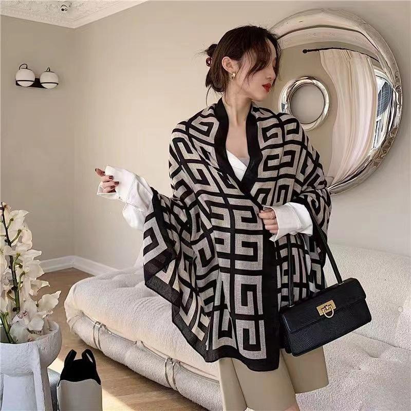 Live broadcast explosion Autumn and winter minimalist cotton and linen thin scarf Femininity versatile soft warm shawl travel silk scarf