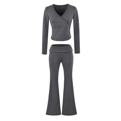 Conjunto de Dos Piezas para Mujer Yujie de Invierno con Top de Cuello en V y Pantalones Microcampana - Informal, de Manga Larga, Traje Adelgazante