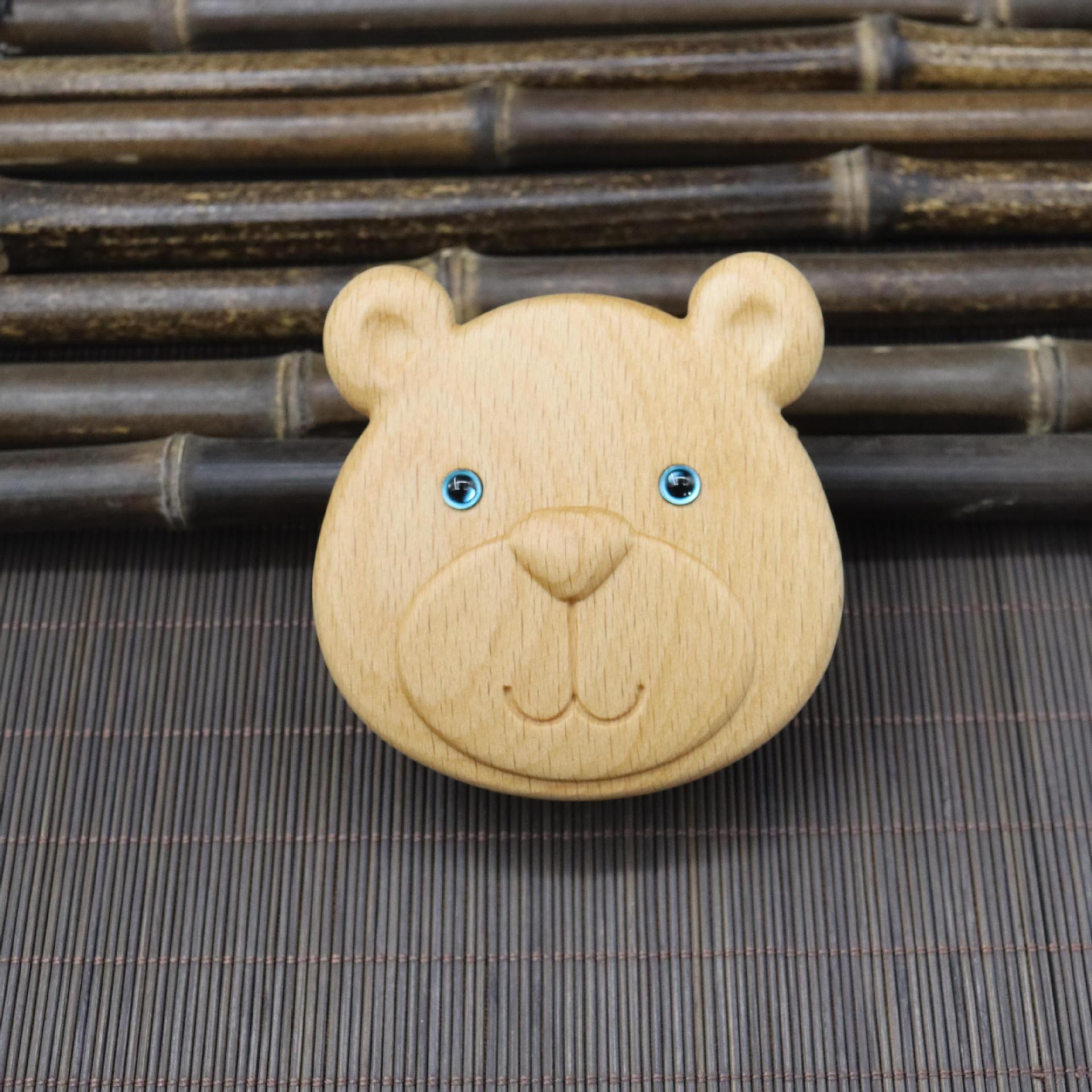 

Расческа-подушка из бука от инфлюенсера Douyin - Дизайн с мультяшными животными, Гладкие волосы и массаж меридианов