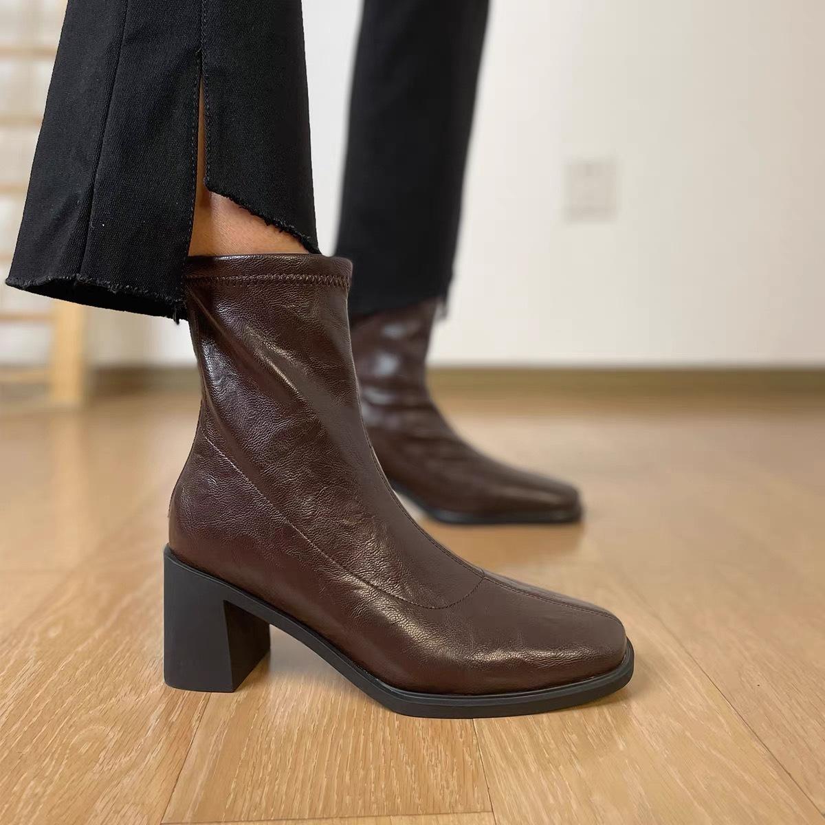 

French Women s Lightweight Outdoor Hiking Mountaineering Anti-slip Sports Casual Non-Fatigue Foot Short Boots 40