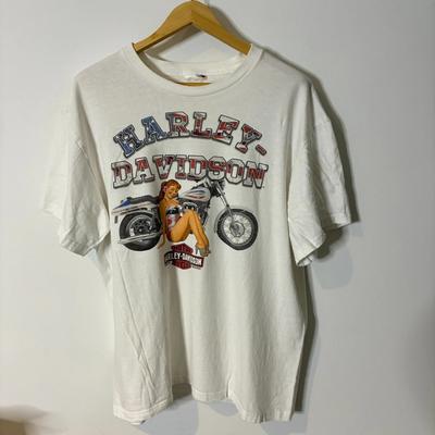 Üst giysisi – T-shirtler