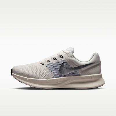 W NIKE RUN SWIFT 3 36
