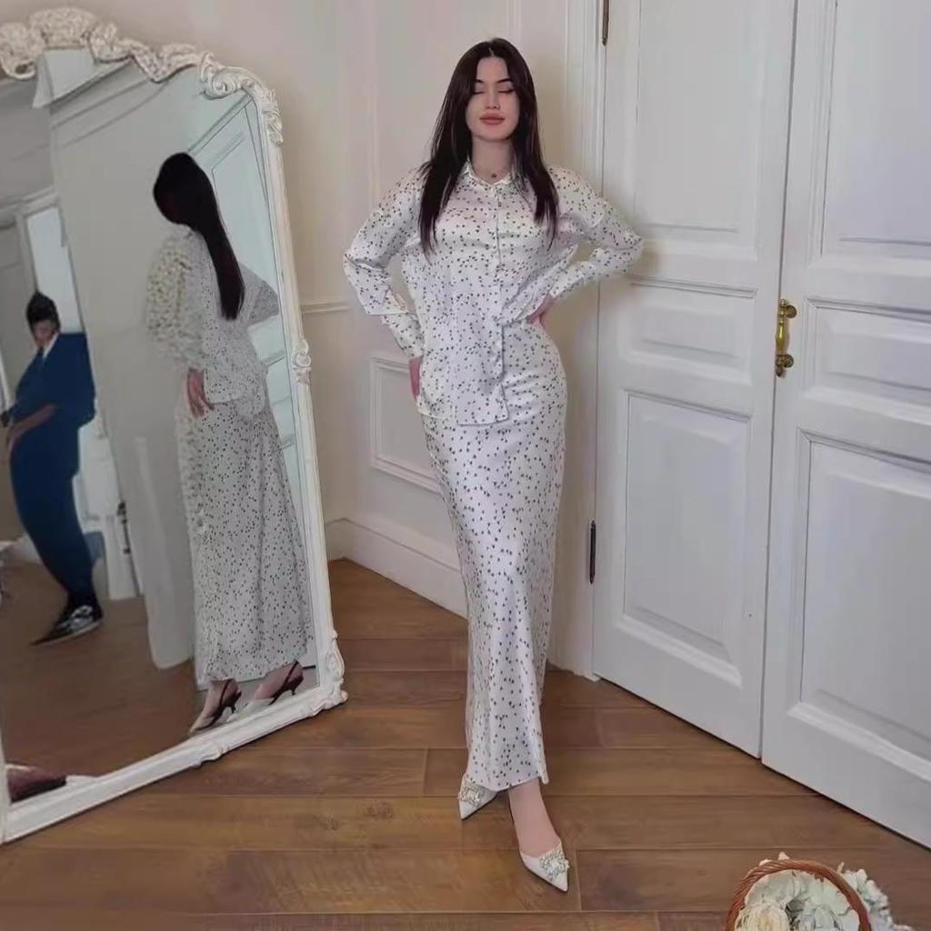 2024 Autumn Retro Print Shirt & Midi Skirt Two-Piece Set for Women