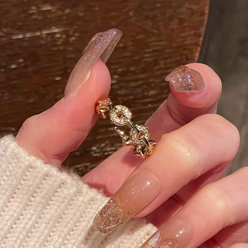 Medieval French Retro Full Diamond Open Ring Fashion High Sense Temperament Niche Design Exquisite Diamond Accessories Women