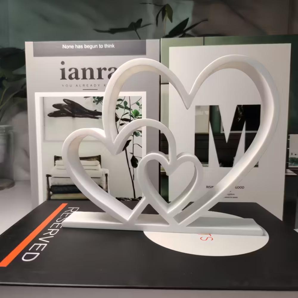 Heart-to-Heart Statue - Black & White Love Ornament, Desk & Bookshelf Decor, Valentine’s Gift, Home Decoration