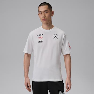 Jordan T Shirts Men s White Crew Neck Moderate Straight Fit S