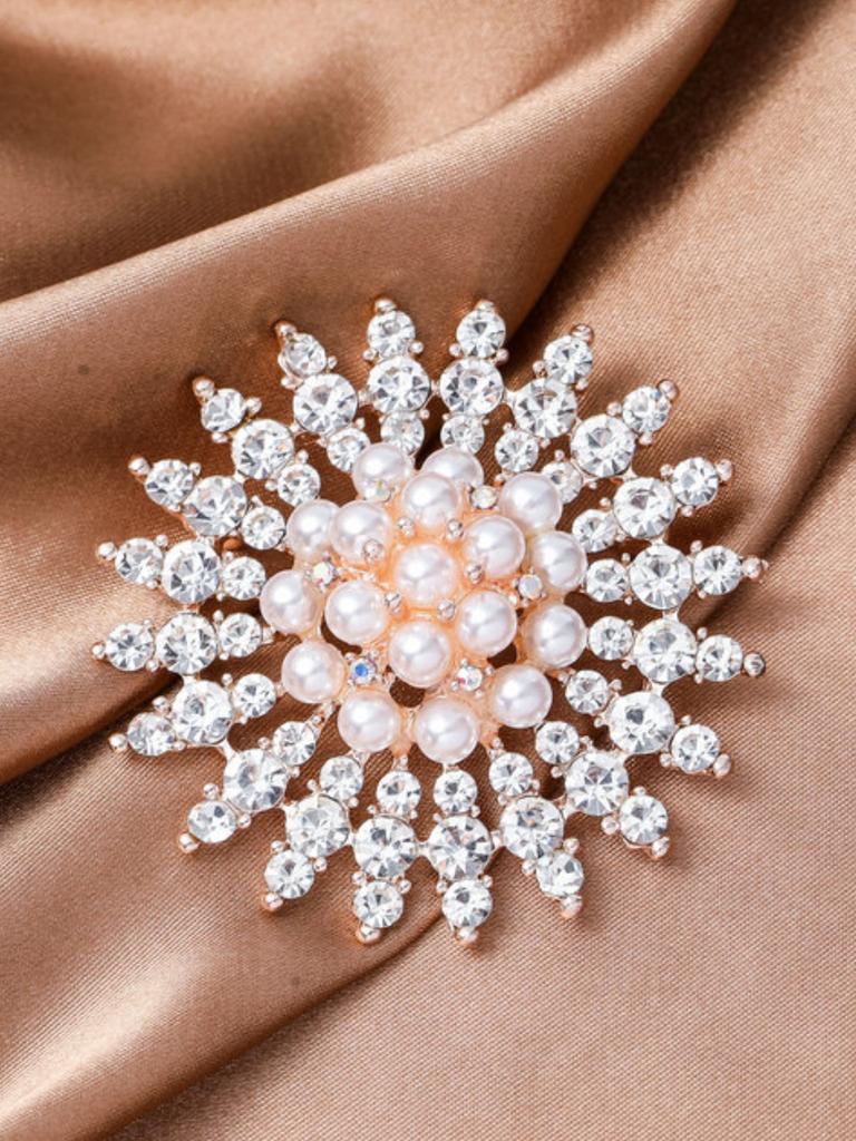 1PC Women's Fashion Temperament, Multiple Types of Geometric Imitation Pearl Brooch Accessories, Party Holiday Gifts