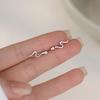 Beixi S925 Sterling Silber Schlangen Ohrstecker mit weißem Zirkon für Damen - Trendiger, Modischer, Einfacher Sternzeichen Schmuck.