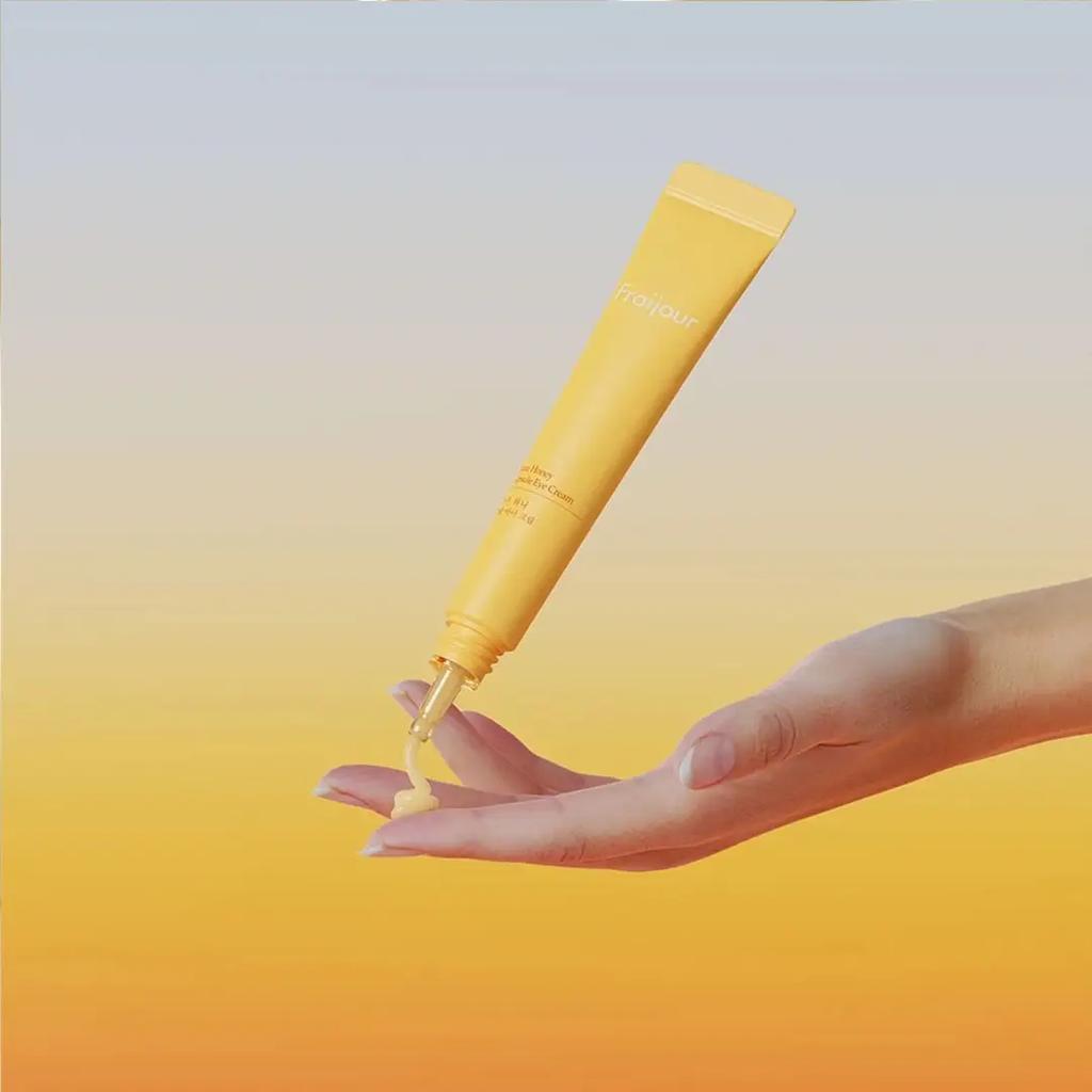 Microcapsule Cream for the Eye Area with Honey and Citron Yuzu Honey Capsule Eye Cream Fraijour 15 Ml