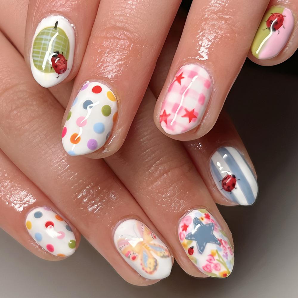 24PCS Short Oval Press On Nails Cute Colorful Flowers False Nails Wearable Blue Plaid Stripes Sweet Ins Fake Nails Acrylic Tips