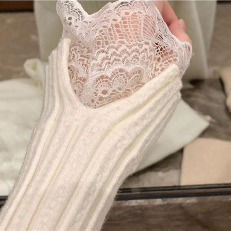 Women's Autumn Winter Lace Paneled Knit Base Layer Slim-Fit Inner Wear Top Stylish Niche Temperament Sweater