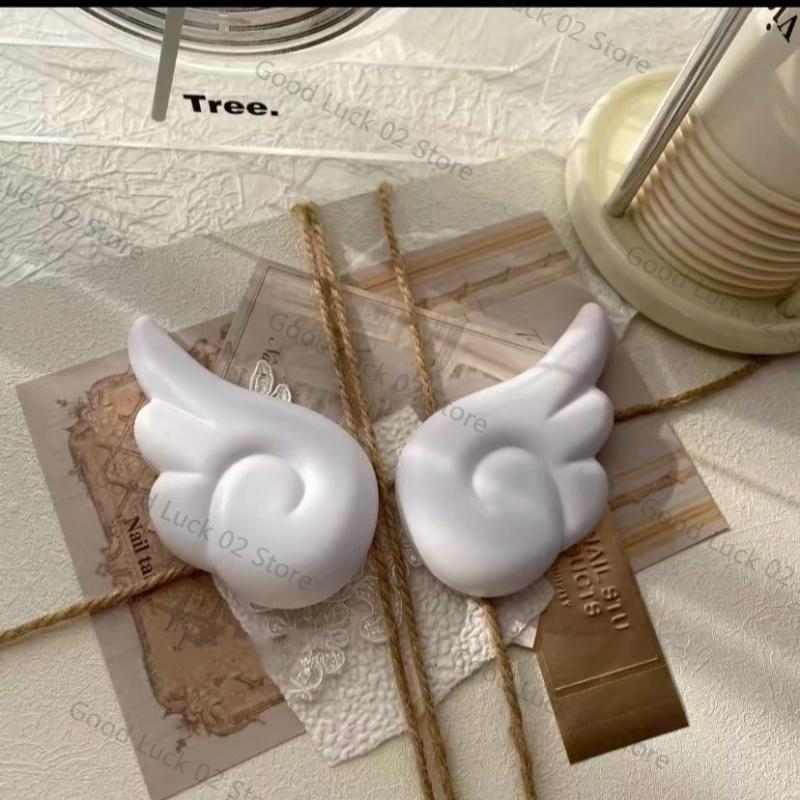 Мода 2025 Крыло ангела Декоративное отверстие oe Синее облако oe Лицо Аксессуар Черный Белый Съемный oe Цветок DIY Сабо Обувь белый