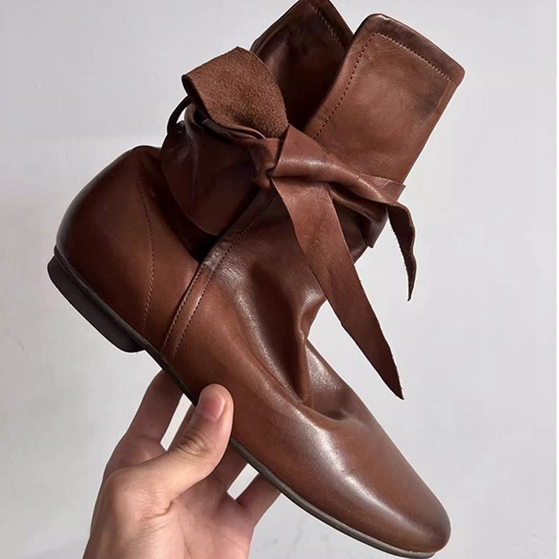 Leather niche polished Martin boots women's autumn and winter Chelsea short boots bow flat-bottomed pleated stacked boots