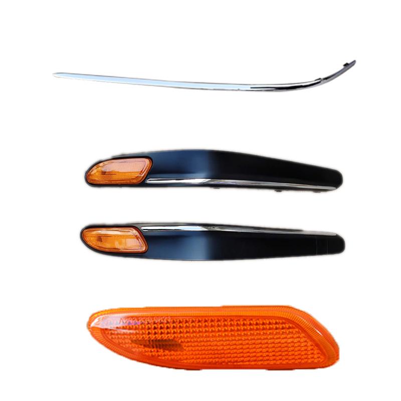 Mercedes-Benz Klasa C W203 US Listwa Ozdobna Przedniego Zderzaka Chromowana Listwa z Listwą Światła Bocznego C180 C200 C260