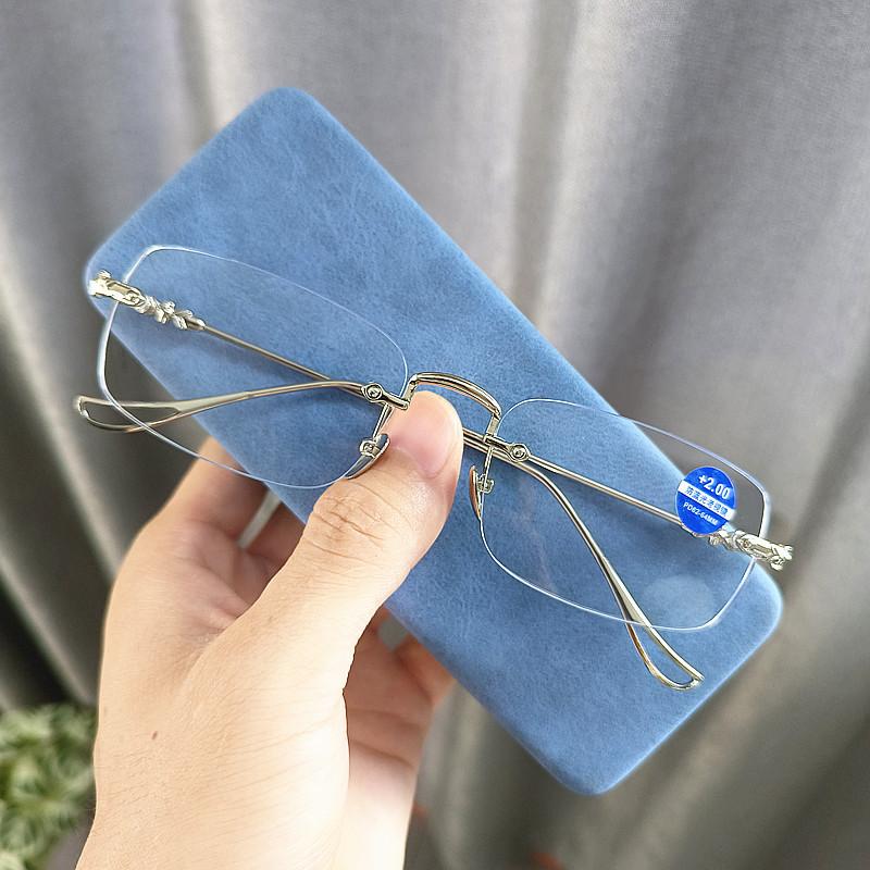 Luxury Design Far Sight Presbyopia Eyewear Fashion Transparent Reading Glasses Men Women Anti-blue Light SquareDesign SpectacleFrame Eyeglasses