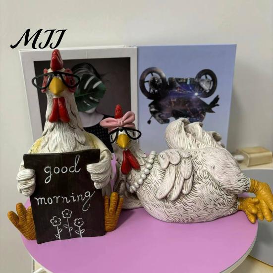 Resin Rooster Ornament Rustic Figurine Distressed Chicken Statue Farmhouse Unique Animal Sculpture Style for Thanksgiving Day Desktop