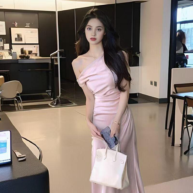 Spice Girl Temperament Slim and Thin French Sleeveless Slanted Shoulder White Dress Women's Summer Hip Wrap Fishtail Dress