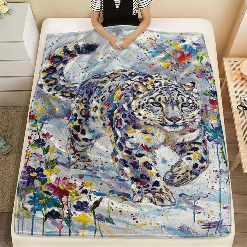 Snow Leopard Animal Print Flannel Blanket, High quality Comfortable for All Seasons, Home Decor, Warmth and Comfort, Perfect for Christmas Gifts116