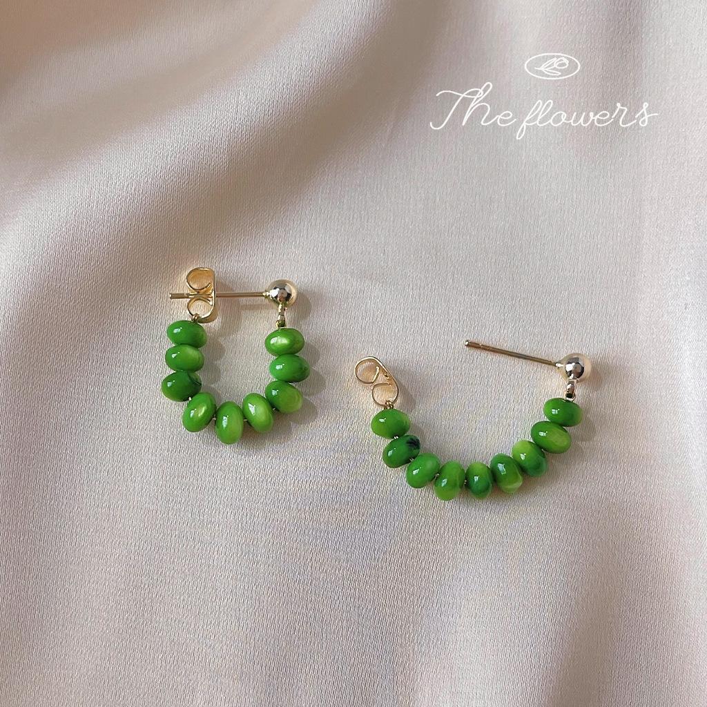 Mori Small Fresh Green Shell Handmade Silver-plated Needle Earrings Femininity Elegant New Earrings